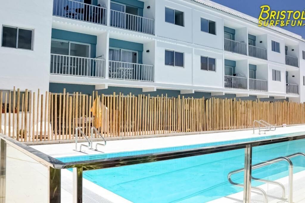 B-Rent Bristol Beach Surf & Fun Corralejo Buitenkant foto